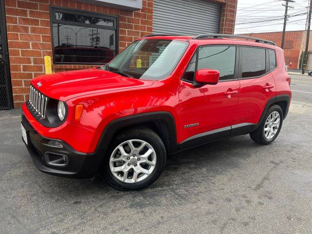 2016 Jeep Renegade Latitude FWD photo