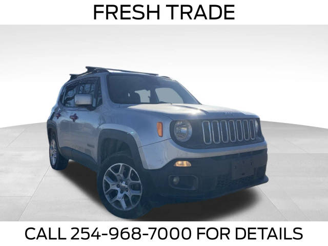 2016 Jeep Renegade Latitude 4WD photo