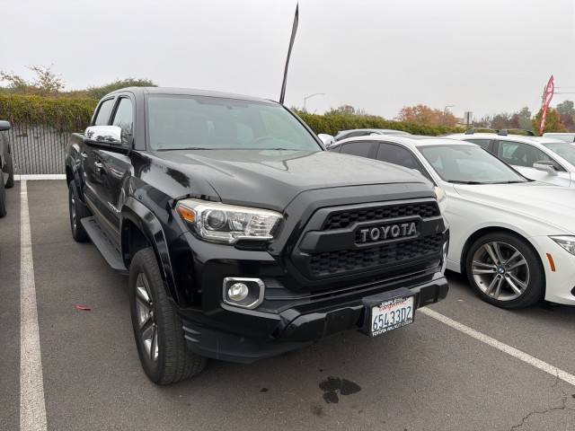 2017 Toyota Tacoma Limited 4WD photo