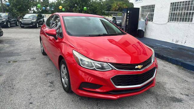 2017 Chevrolet Cruze LS FWD photo