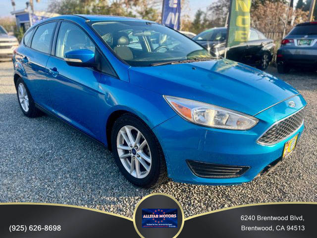 2015 Ford Focus SE FWD photo