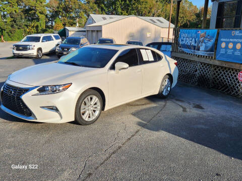 2016 Lexus ES  FWD photo