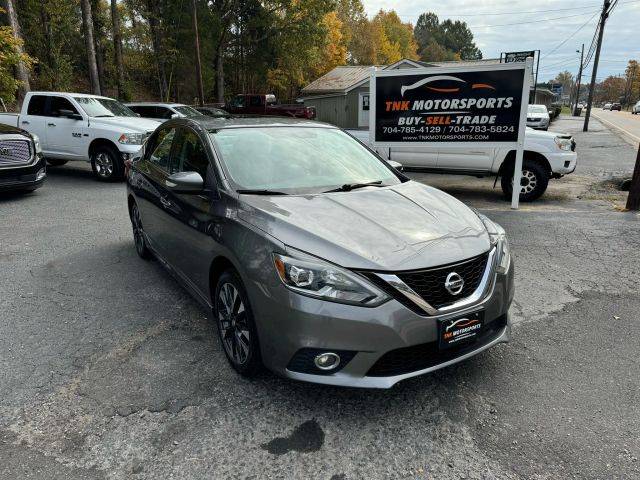2016 Nissan Sentra SR FWD photo