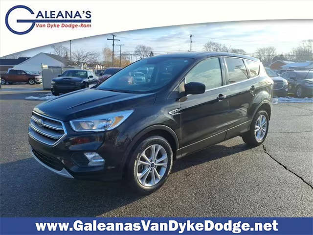 2017 Ford Escape SE 4WD photo