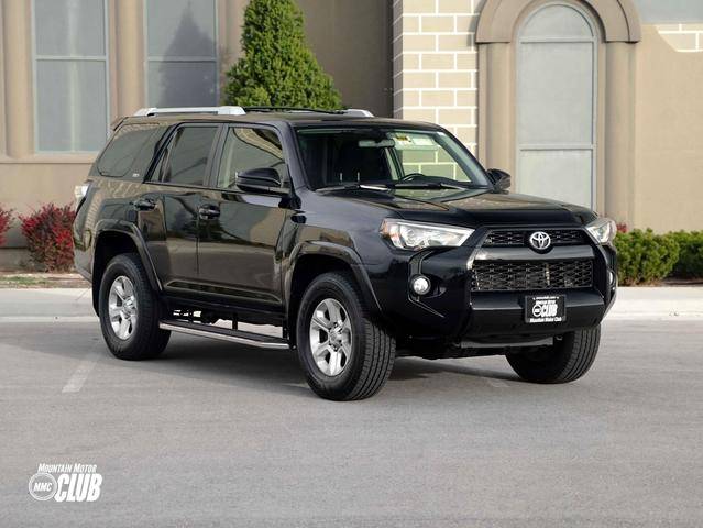 2016 Toyota 4Runner SR5 4WD photo