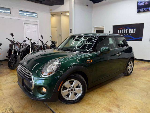 2016 MINI Hardtop 2 Door FWD photo