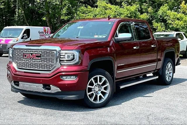 2017 GMC Sierra 1500 Denali 4WD photo