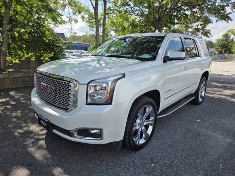 2017 GMC Yukon Denali 4WD photo
