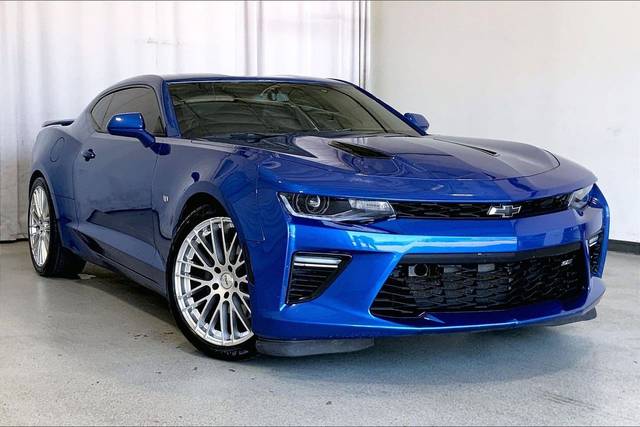 2017 Chevrolet Camaro 2SS RWD photo