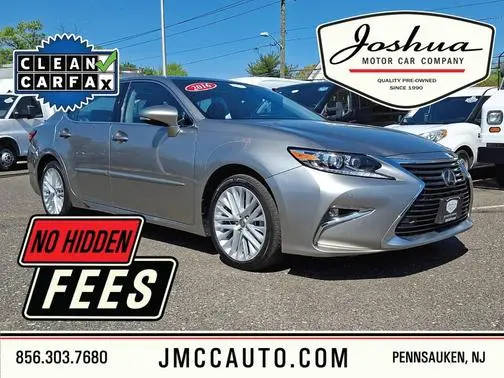 2016 Lexus ES  FWD photo