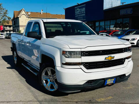 2017 Chevrolet Silverado 1500 Custom 4WD photo