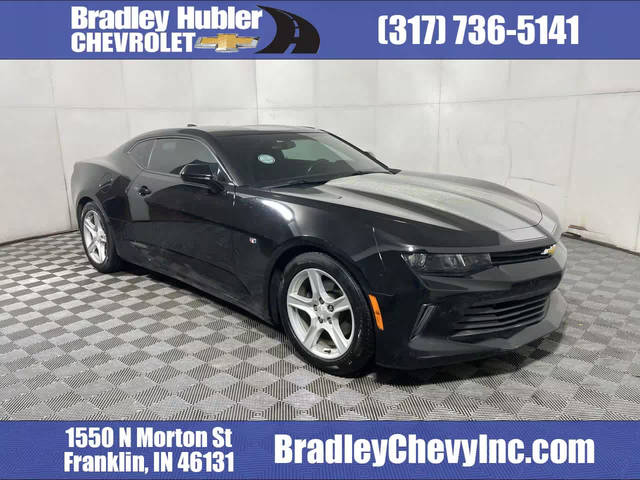 2017 Chevrolet Camaro 1LT RWD photo