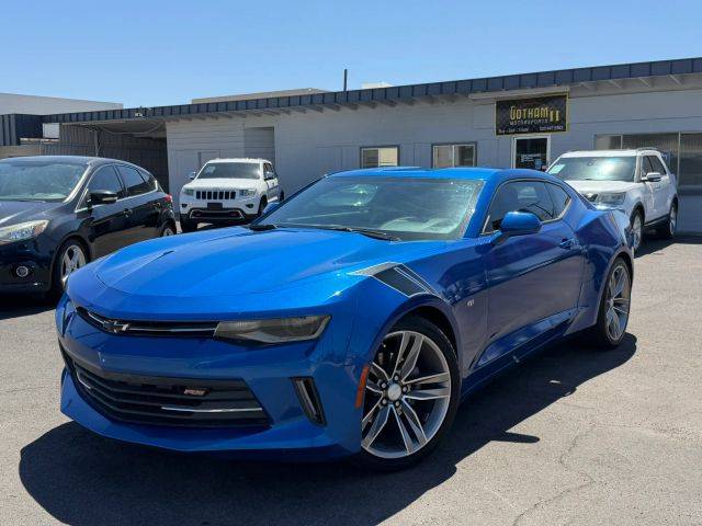 2017 Chevrolet Camaro 1LT RWD photo
