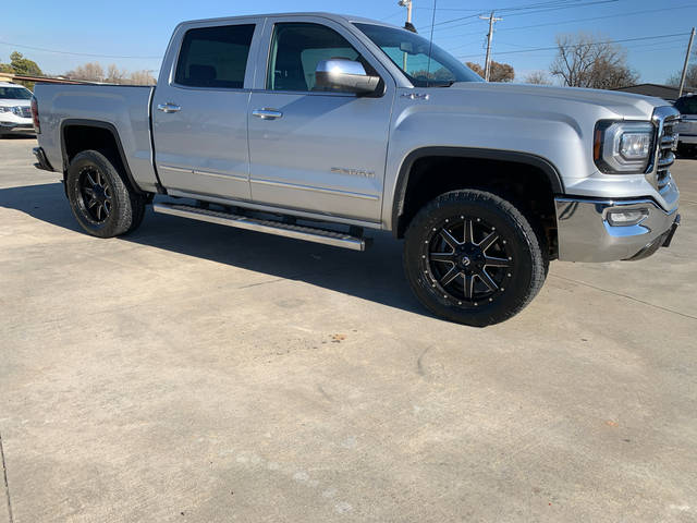 2017 GMC Sierra 1500 SLT 4WD photo