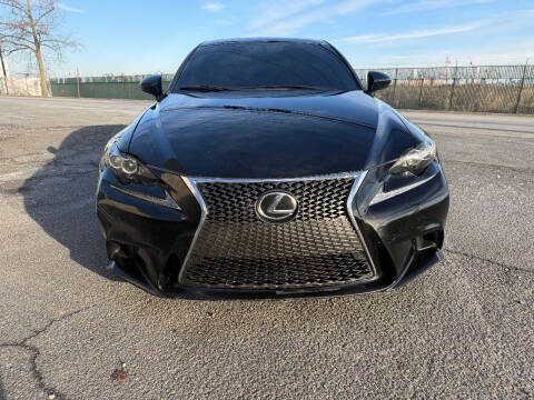 2016 Lexus IS  AWD photo