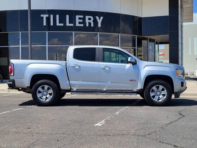 2016 GMC Canyon 4WD SLE 4WD photo