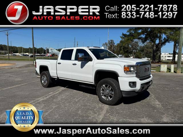 2016 GMC Sierra 2500HD Denali 4WD photo