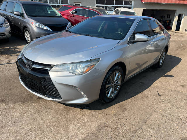 2017 Toyota Camry SE FWD photo