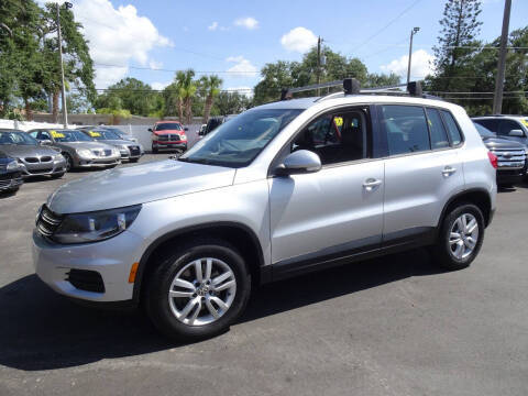 2017 Volkswagen Tiguan S AWD photo