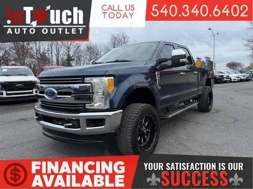 2017 Ford F-250 Super Duty Lariat 4WD photo