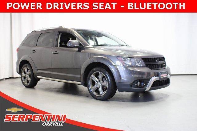 2017 Dodge Journey Crossroad Plus FWD photo