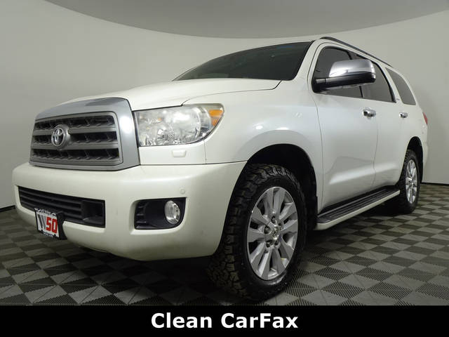 2016 Toyota Sequoia Platinum 4WD photo