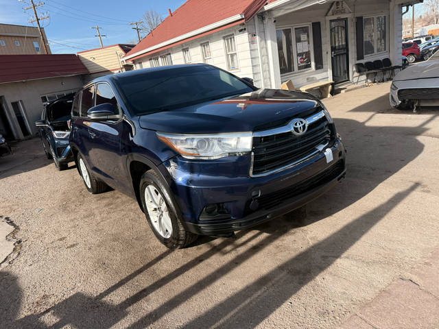 2016 Toyota Highlander LE AWD photo