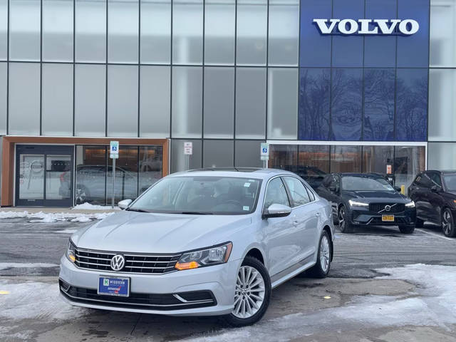 2017 Volkswagen Passat 1.8T SE FWD photo