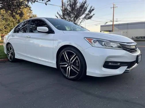 2017 Honda Accord Sport FWD photo