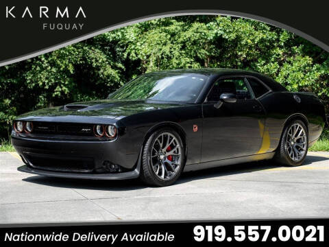 2016 Dodge Challenger SRT 392 RWD photo