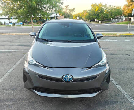 2017 Toyota Prius Two Eco FWD photo