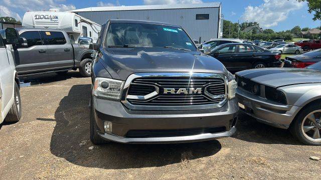 2017 Ram 1500 Limited 4WD photo