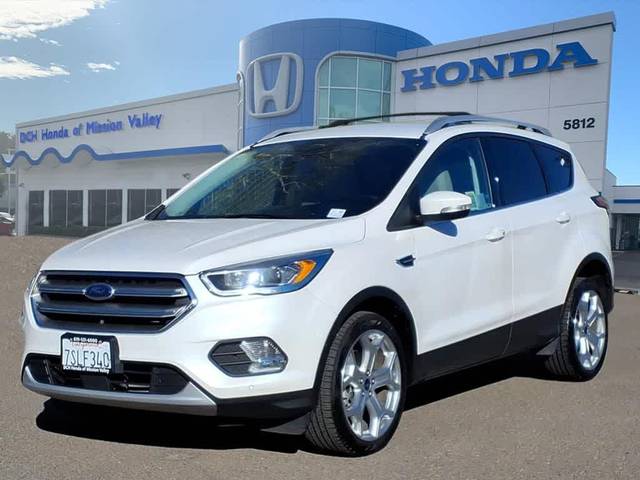 2017 Ford Escape Titanium 4WD photo