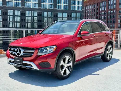 2017 Mercedes-Benz GLC-Class GLC 300 AWD photo