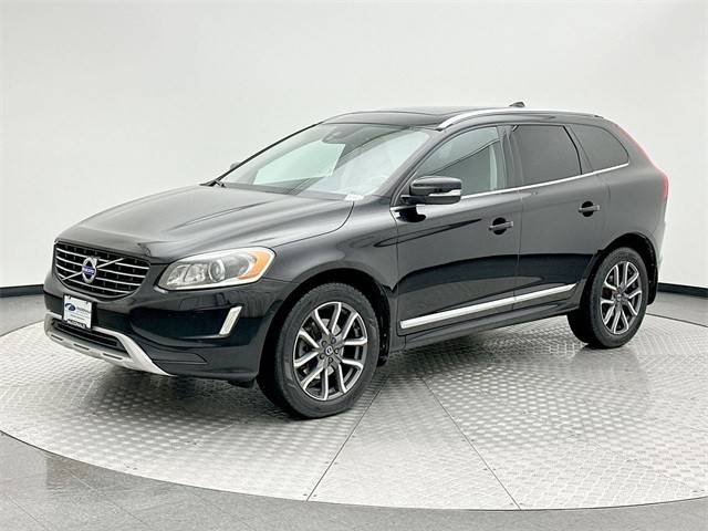 2017 Volvo XC60 Dynamic AWD photo