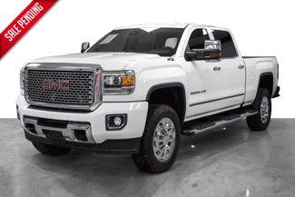 2016 GMC Sierra 2500HD Denali 4WD photo
