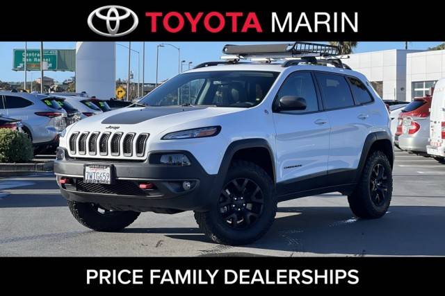 2017 Jeep Cherokee Trailhawk 4WD photo