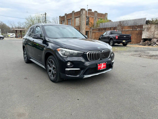 2017 BMW X1 xDrive28i AWD photo