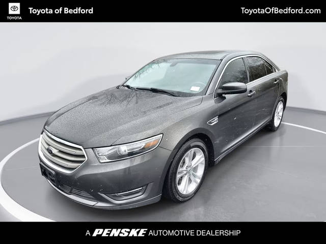 2016 Ford Taurus SEL FWD photo