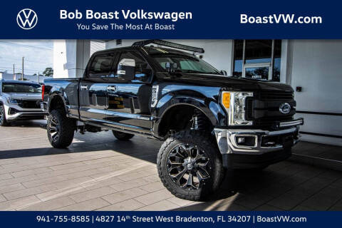 2017 Ford F-250 Super Duty XLT 4WD photo