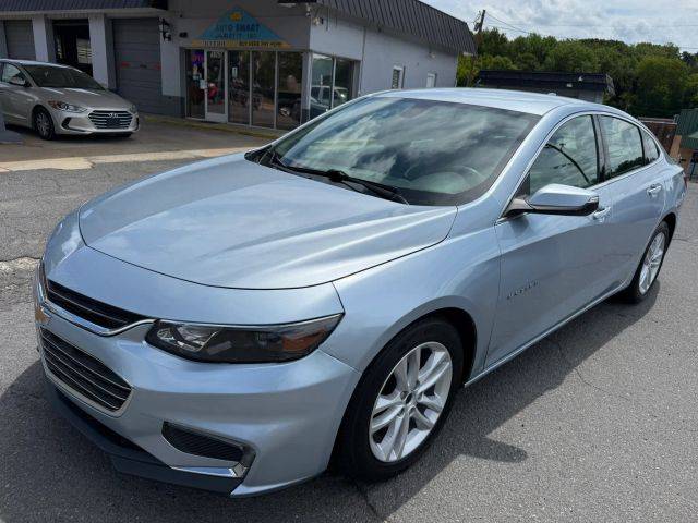 2017 Chevrolet Malibu LT FWD photo