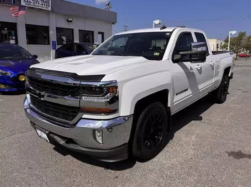 2017 Chevrolet Silverado 1500 LT 4WD photo