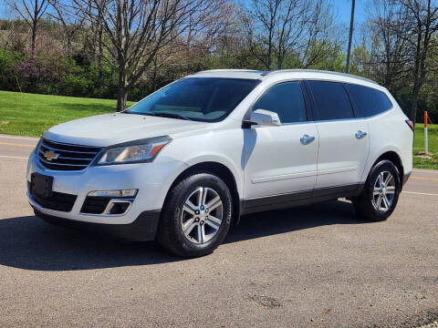 2017 Chevrolet Traverse LT FWD photo
