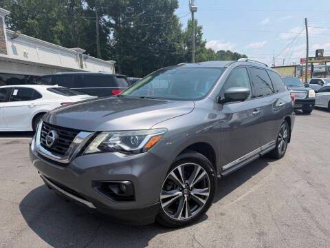 2017 Nissan Pathfinder Platinum FWD photo