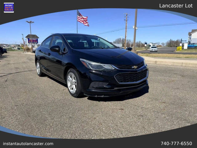 2017 Chevrolet Cruze LT FWD photo