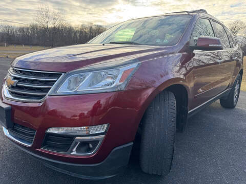 2017 Chevrolet Traverse LT AWD photo