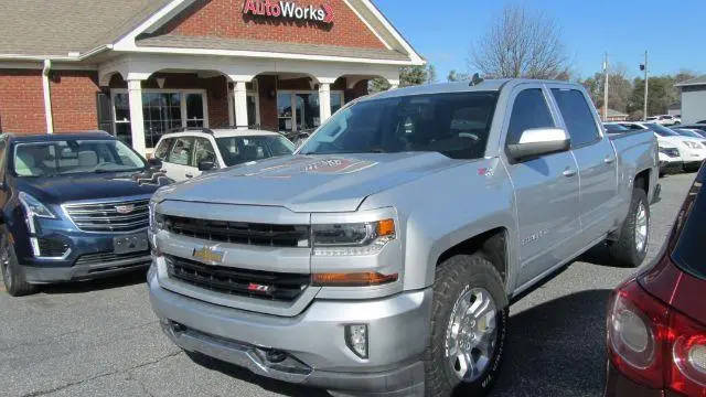 2017 Chevrolet Silverado 1500 LT 4WD photo