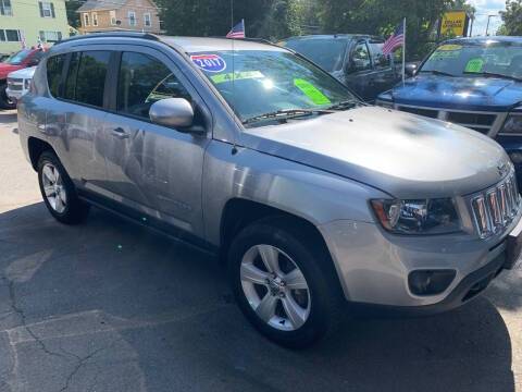 2017 Jeep Compass Latitude 4WD photo