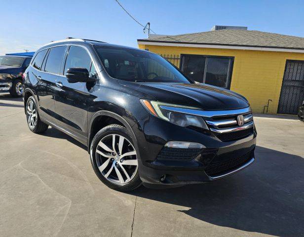 2016 Honda Pilot Touring FWD photo