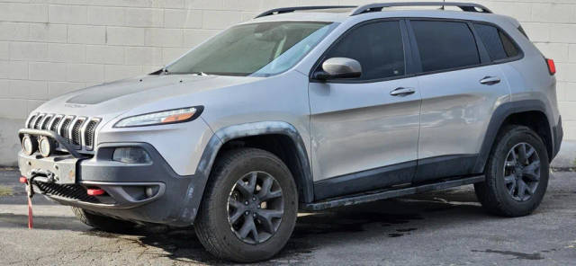 2017 Jeep Cherokee Trailhawk 4WD photo